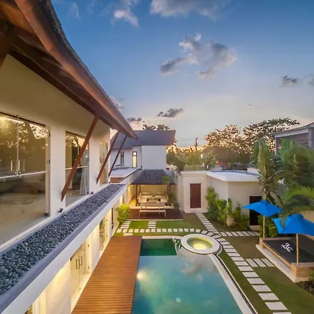 Luxury Villa Juno Seminyak