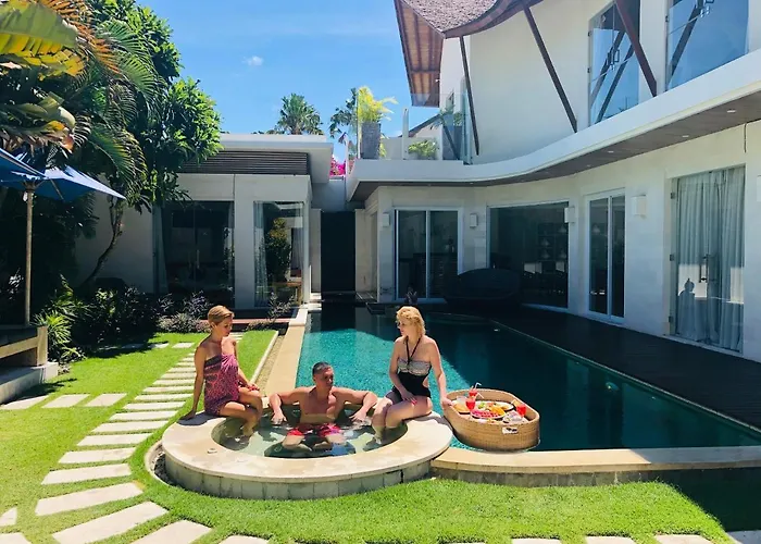 Luxury Juno Villa Seminyak (Bali)