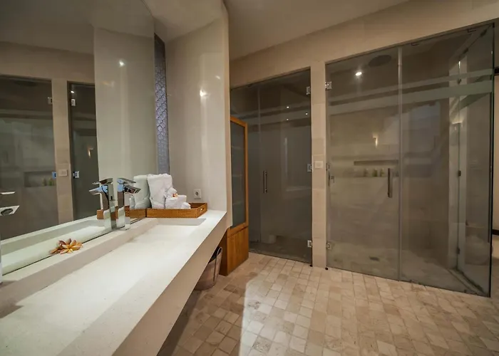 Villa Luxury Juno Seminyak (Bali)