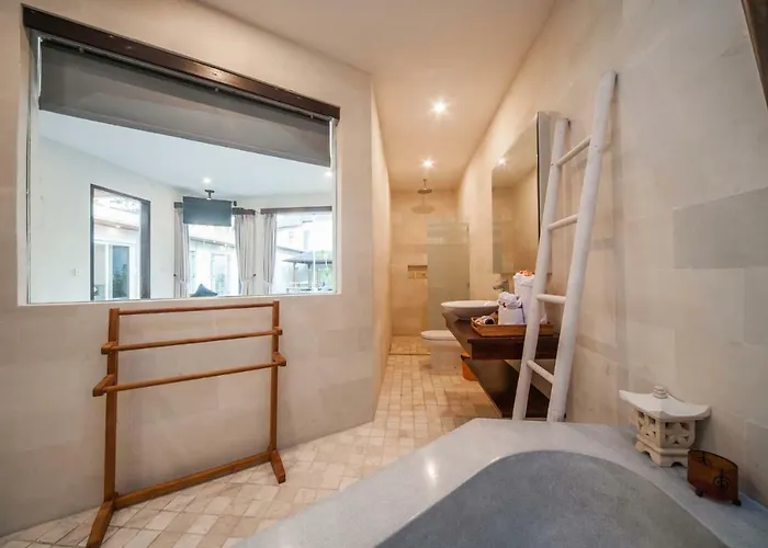 Luxury Juno Villa